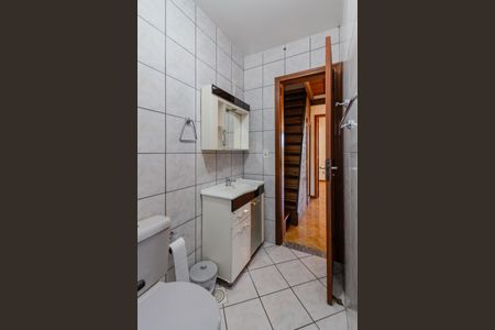 Casa à venda com 77m², 2 quartos e 1 vagaBanheiro