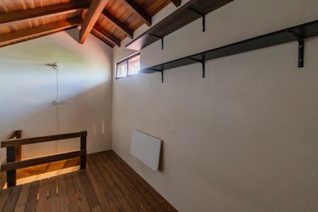 Casa à venda com 77m², 2 quartos e 1 vagaCobertura