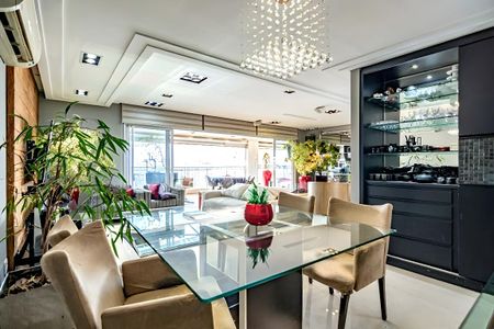 Sala de apartamento para alugar com 4 quartos, 206m² em Vila Romana, São Paulo
