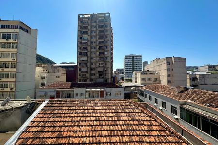 Vista de apartamento para alugar com 3 quartos, 100m² em Botafogo, Rio de Janeiro