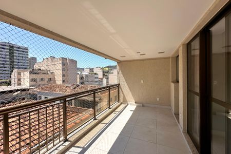 Varanda de apartamento para alugar com 3 quartos, 100m² em Botafogo, Rio de Janeiro