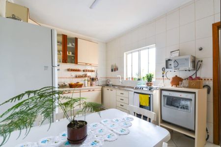 Casa à venda com 150m², 3 quartos e 2 vagas