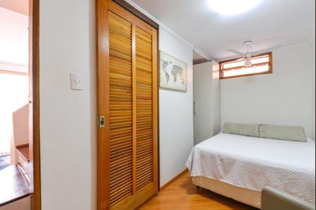 Casa à venda com 150m², 3 quartos e 2 vagas