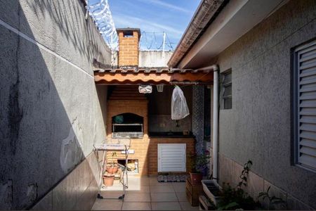 Casa à venda com 134m², 3 quartos e 2 vagas Casa à venda com 134m², 3 quartos e 2 vagasFoto 01