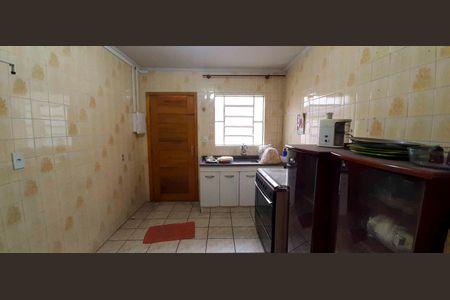 Casa à venda com 167m², 3 quartos e 2 vagas Casa à venda com 167m², 3 quartos e 2 vagasCasa 2 - Cozinha