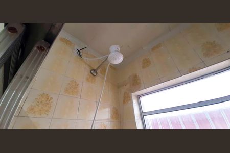 Casa à venda com 167m², 3 quartos e 2 vagas Casa à venda com 167m², 3 quartos e 2 vagasCasa 2 - Banheiro