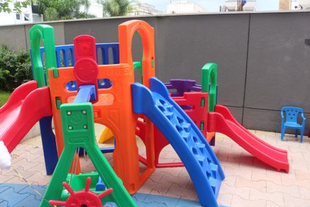 Apartamento à venda com 58m², 2 quartos e 1 vagaÁrea comum - Playground