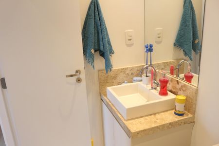 Apartamento à venda com 58m², 2 quartos e 1 vagaBanheiro 1