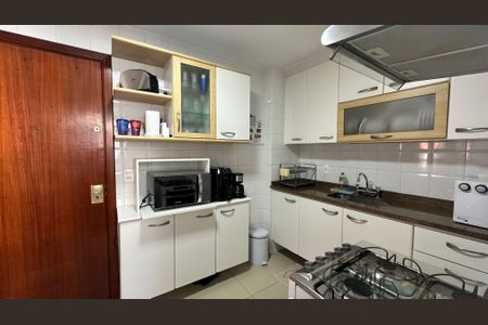 Apartamento à venda com 86m², 3 quartos e 2 vagas Apartamento à venda com 86m², 3 quartos e 2 vagasCozinha