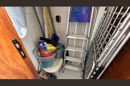 Apartamento à venda com 86m², 3 quartos e 2 vagas Apartamento à venda com 86m², 3 quartos e 2 vagasBanheiro de Serviço