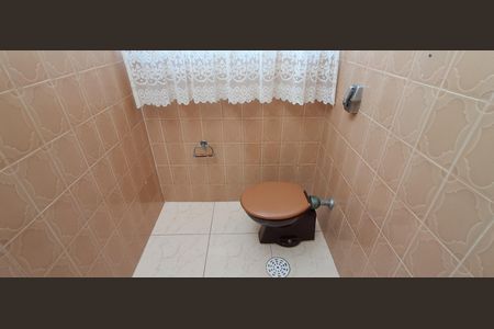 Casa à venda com 115m², 2 quartos e 2 vagas Casa à venda com 115m², 2 quartos e 2 vagasBanheiro Social