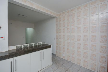 Casa à venda com 140m², 3 quartos e 3 vagas Casa à venda com 140m², 3 quartos e 3 vagasCozinha