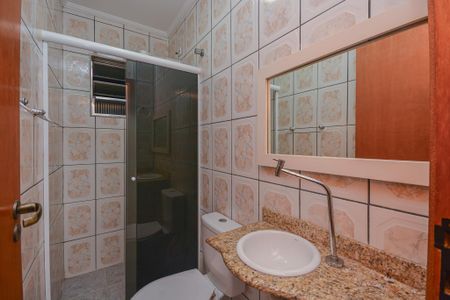 Casa à venda com 140m², 3 quartos e 3 vagas Casa à venda com 140m², 3 quartos e 3 vagasBanheiro Social