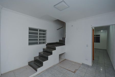 Casa à venda com 140m², 3 quartos e 3 vagas Casa à venda com 140m², 3 quartos e 3 vagasCorredor