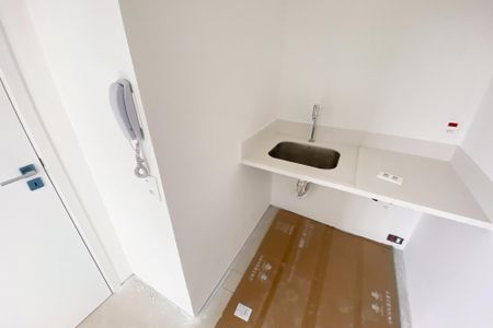 Apartamento à venda com 156m², 2 quartos e 2 vagas Apartamento à venda com 156m², 2 quartos e 2 vagasÁrea de Serviço