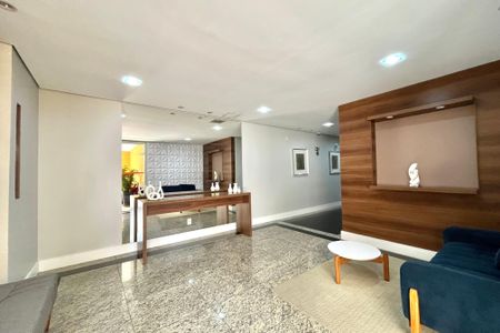 Apartamento à venda com 106m², 3 quartos e 3 vagas Apartamento à venda com 106m², 3 quartos e 3 vagasHall social