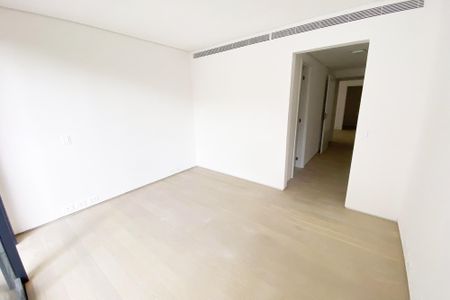 Apartamento à venda com 261m², 3 quartos e 2 vagas Apartamento à venda com 261m², 3 quartos e 2 vagasSuíte 2
