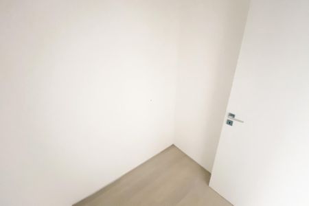 Apartamento à venda com 261m², 3 quartos e 2 vagas Apartamento à venda com 261m², 3 quartos e 2 vagasCloset da Suíte 1