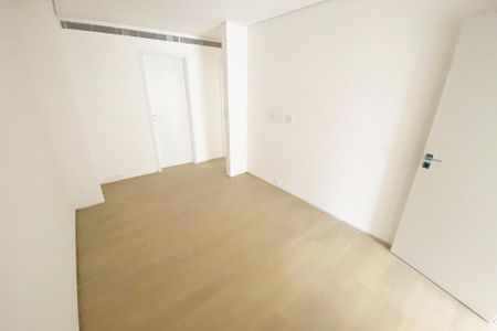 Apartamento à venda com 261m², 3 quartos e 2 vagas Apartamento à venda com 261m², 3 quartos e 2 vagasSala 2