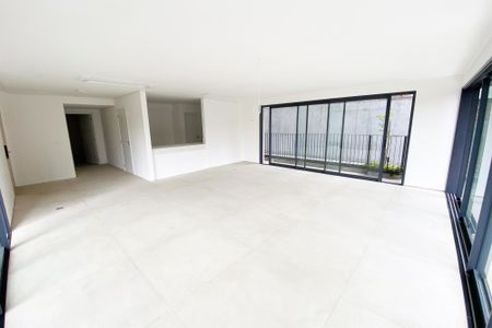 Apartamento à venda com 261m², 3 quartos e 2 vagas Apartamento à venda com 261m², 3 quartos e 2 vagasSala