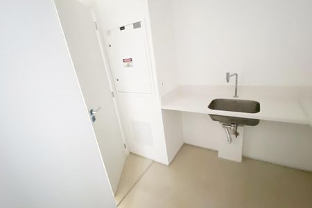 Apartamento à venda com 261m², 3 quartos e 2 vagas Apartamento à venda com 261m², 3 quartos e 2 vagasÁrea de Serviço