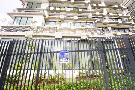 Apartamento à venda com 261m², 3 quartos e 2 vagas Apartamento à venda com 261m², 3 quartos e 2 vagasFachada