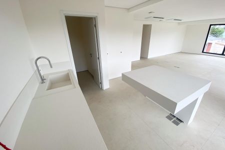 Apartamento à venda com 163m², 2 quartos e 2 vagasCozinha