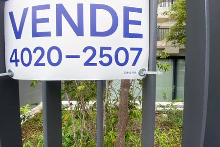 Apartamento à venda com 163m², 2 quartos e 2 vagasPlaca