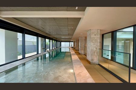Apartamento à venda com 316m², 4 quartos e 2 vagasPiscina Coberta