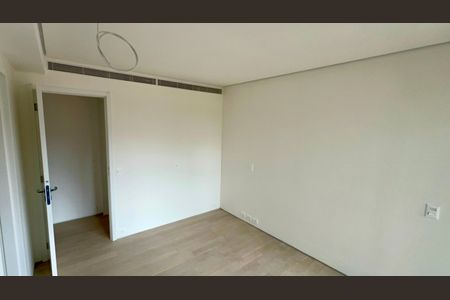 Apartamento à venda com 316m², 4 quartos e 2 vagasSuíte 3