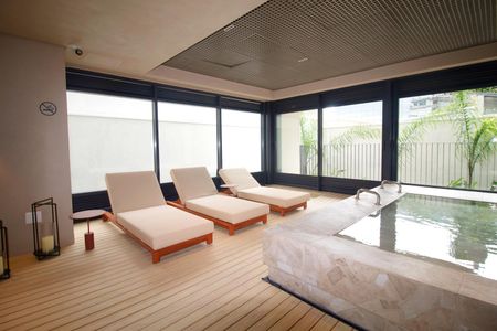 Apartamento à venda com 156m², 1 quarto e 2 vagas Apartamento à venda com 156m², 1 quarto e 2 vagasÁrea comum