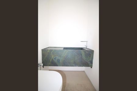 Apartamento à venda com 156m², 1 quarto e 2 vagas Apartamento à venda com 156m², 1 quarto e 2 vagasLavabo