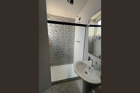 Apartamento à venda com 140m², 3 quartos e 2 vagas Apartamento à venda com 140m², 3 quartos e 2 vagasBanheiro Social