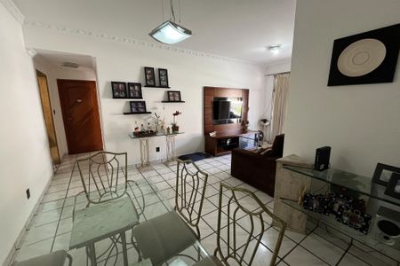 Apartamento à venda com 140m², 3 quartos e 2 vagas Apartamento à venda com 140m², 3 quartos e 2 vagasSala