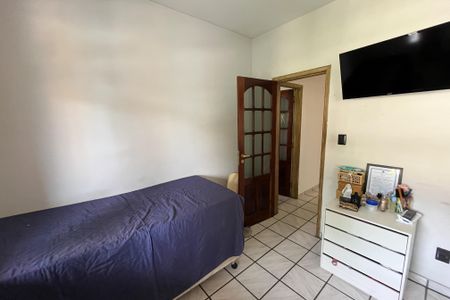 Apartamento à venda com 140m², 3 quartos e 2 vagas Apartamento à venda com 140m², 3 quartos e 2 vagasQuarto 1