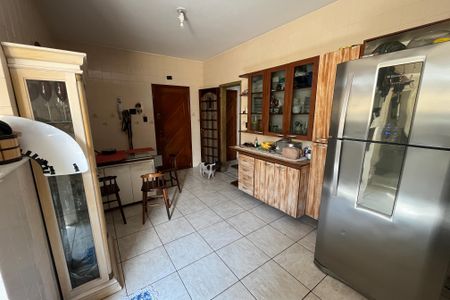 Apartamento à venda com 140m², 3 quartos e 2 vagas Apartamento à venda com 140m², 3 quartos e 2 vagasCozinha
