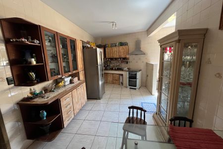 Apartamento à venda com 140m², 3 quartos e 2 vagas Apartamento à venda com 140m², 3 quartos e 2 vagasCozinha