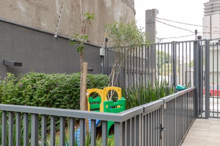 Studio para alugar com 25m², 1 quarto e sem vagaÁrea Comum - Playground