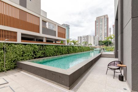 Studio para alugar com 25m², 1 quarto e sem vagaÁrea Comum - Piscina