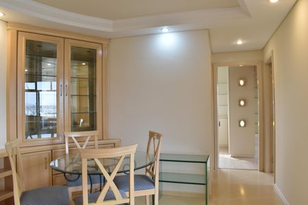 Apartamento para alugar com 87m², 2 quartos e 1 vagaSala