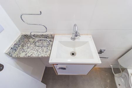 Detalhe Banheiro - Suíte de apartamento para alugar com 1 quarto, 41m² em Vila Invernada, São Paulo