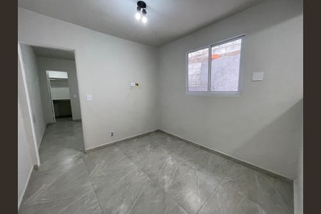 Sala de casa para alugar com 1 quarto, 60m² em Jardim das Vertentes, São Paulo