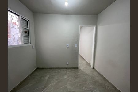 Quarto de casa para alugar com 1 quarto, 60m² em Jardim das Vertentes, São Paulo