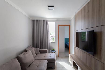Sala de apartamento para alugar com 2 quartos, 54m² em São Pedro (venda Nova), Belo Horizonte