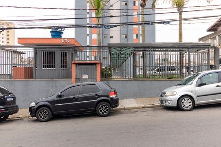 Apartamento à venda com 50m², 2 quartos e 1 vaga Apartamento à venda com 50m², 2 quartos e 1 vagaFachada