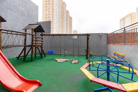 Apartamento à venda com 50m², 2 quartos e 1 vaga Apartamento à venda com 50m², 2 quartos e 1 vagaÁrea comum - Playground