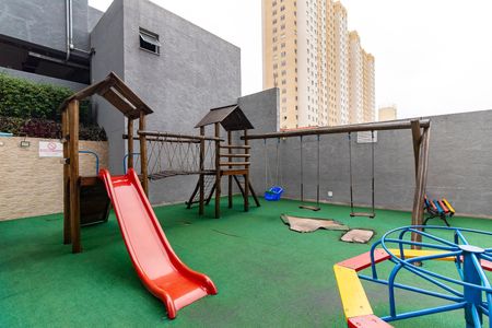 Apartamento à venda com 50m², 2 quartos e 1 vaga Apartamento à venda com 50m², 2 quartos e 1 vagaÁrea comum - Playground
