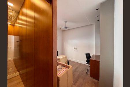 Casa à venda com 180m², 3 quartos e 1 vaga Casa à venda com 180m², 3 quartos e 1 vagaQuarto 2 - closet