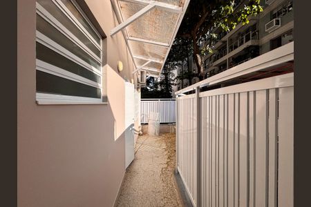 Casa à venda com 180m², 3 quartos e 1 vaga Casa à venda com 180m², 3 quartos e 1 vagaVaranda dos quartos 1 e 2