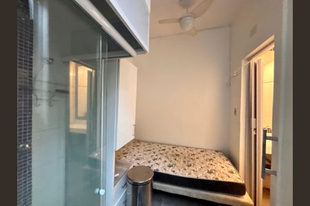 Casa à venda com 180m², 3 quartos e 1 vaga Casa à venda com 180m², 3 quartos e 1 vagaÁrea de serviço